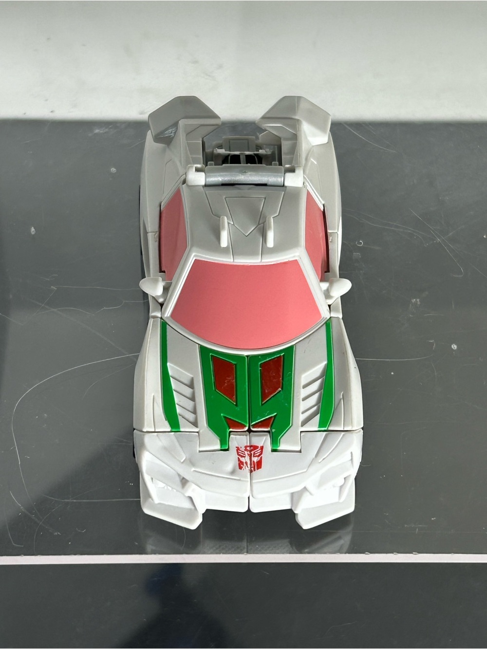 Hasbro Transformers Cyberverse Action Attackers Wheeljack Figure